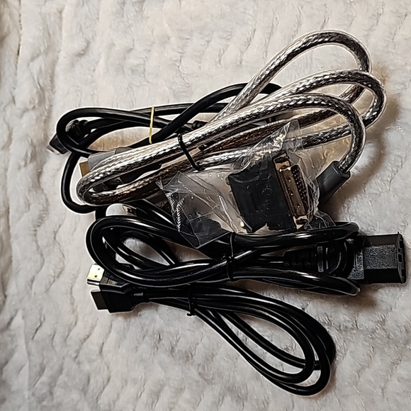 Universal Docking Station with Stand for Tablets and Notebooks, Supports PC - Picture 7 of 12